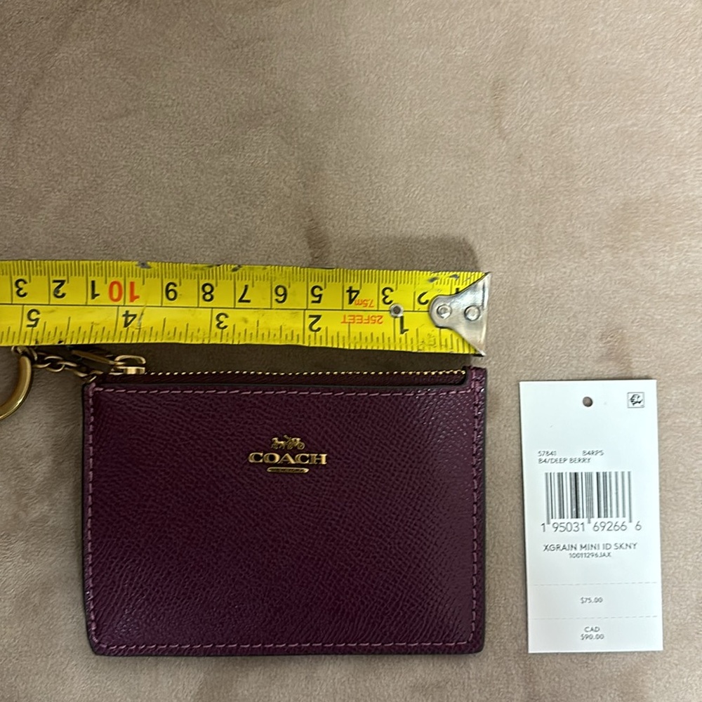 New Coach XGrain Mini ID SKNY Key & Card Holder only- Deep Berry - Picture 4 of 14
